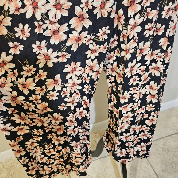 Floral Black Jumpsuit - Picture 3 of 7